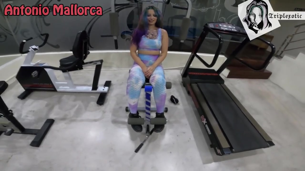 Big White Ass Fitness Freak Argentinian Gets Fucked In The Gym - Meriandheavy