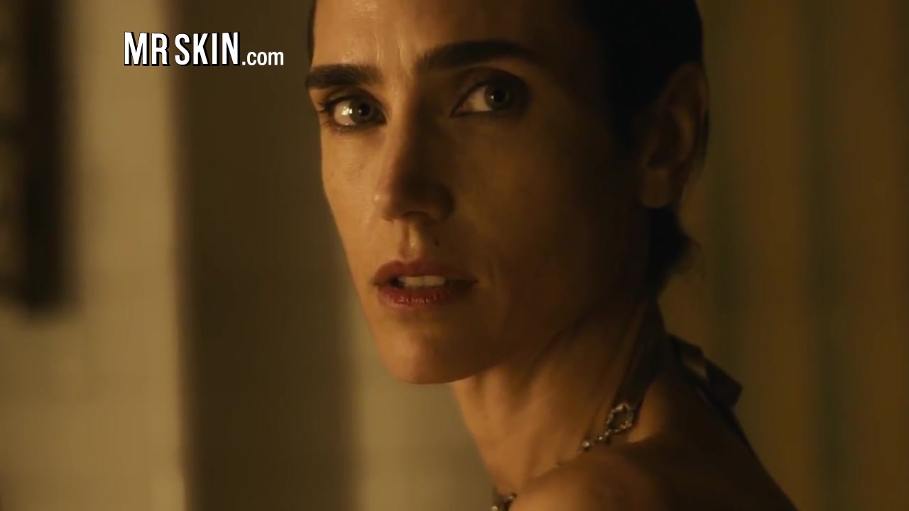 See Moore of Hunger Games star Julianne in Short Cuts - Mr.Skin