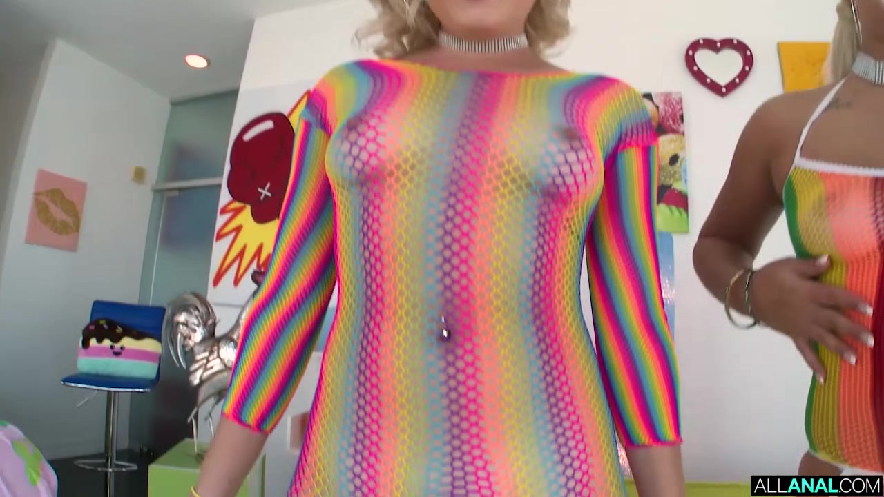 Juicy Anal Affair With Bella And Katie