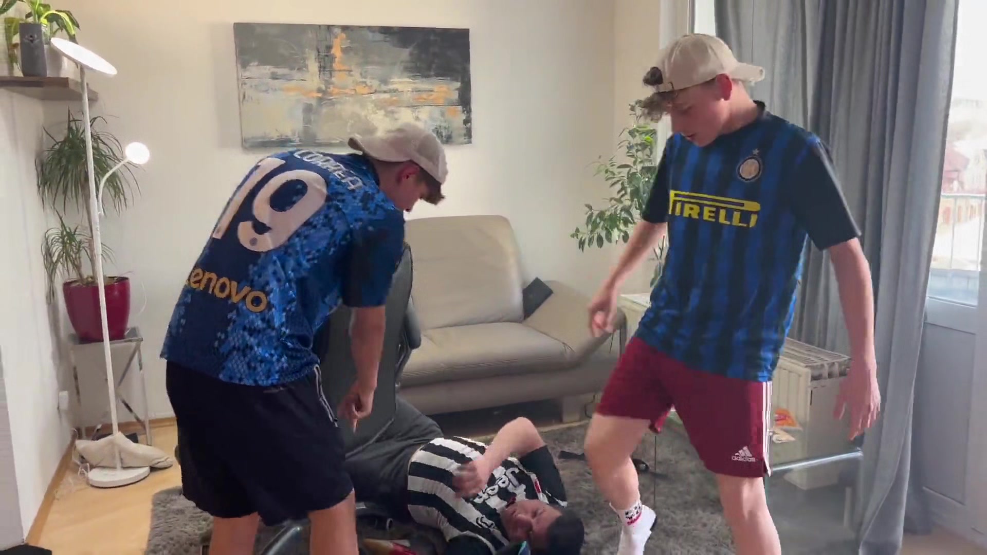 football fans master
