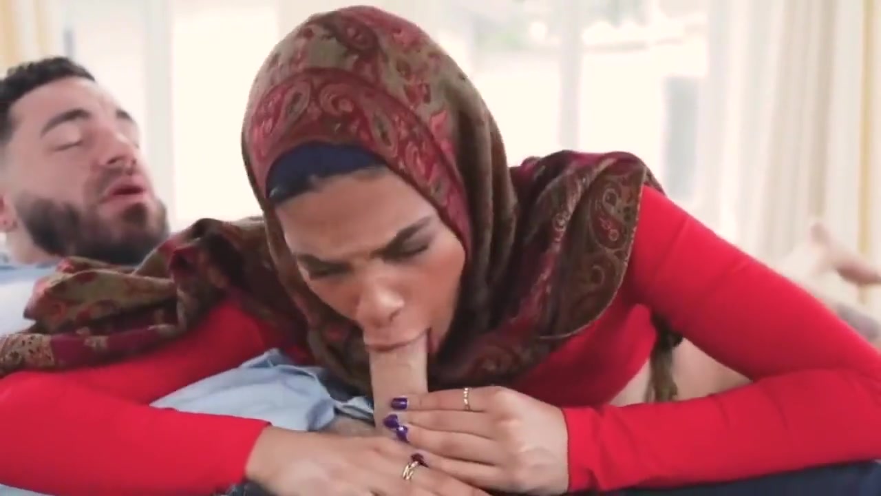 Step sister Gets Fucked In Hijab After Arranged Marriage