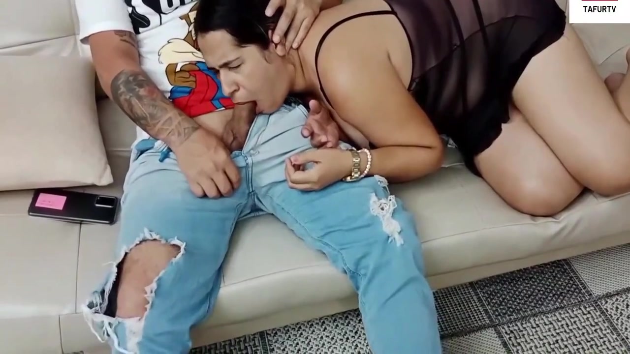 Sexo Oral - Mejores Momentos De Mamada Que Me Dio Mi Hermanastra En El Sofa De La Casa Mientras Estabamos Solos La Puta Cachonda Esa 5 Min