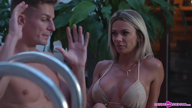 Pleasure By The Pool - S2:E5 - Momlover