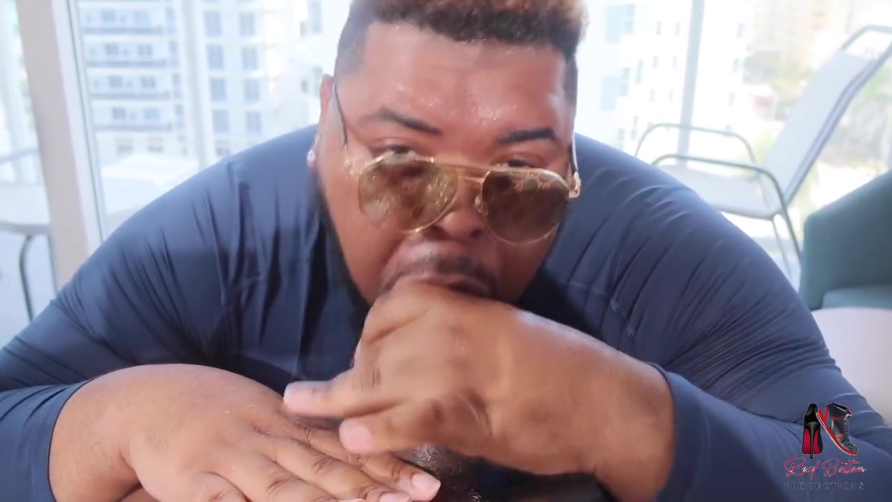 Santana Xxl In Big Dick Swallower Pov