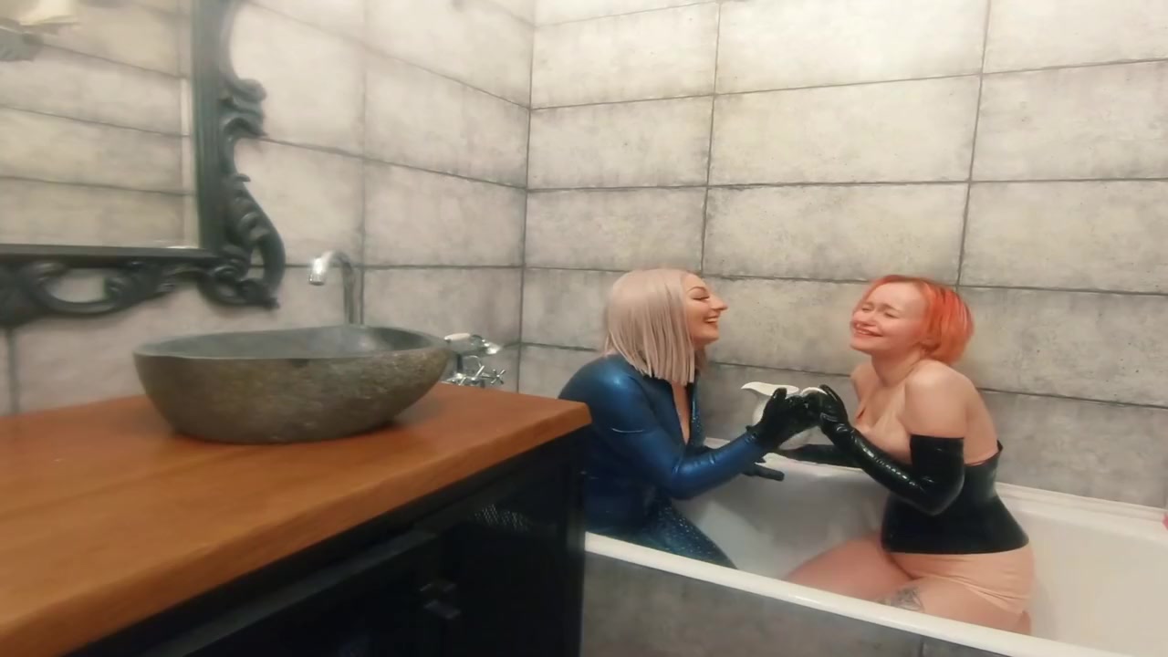 Bath Relax In Latex Rubber With Milk Romantic Funny Fetish Video