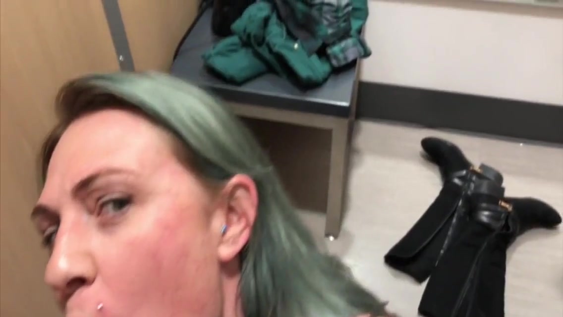 Public Almost Got Caught Thick Blue Hair Pawg Blowjob Shenanigans - Bunnieandthedude 5 Min