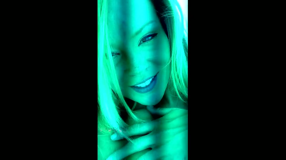 Madden Tanning Bed Video