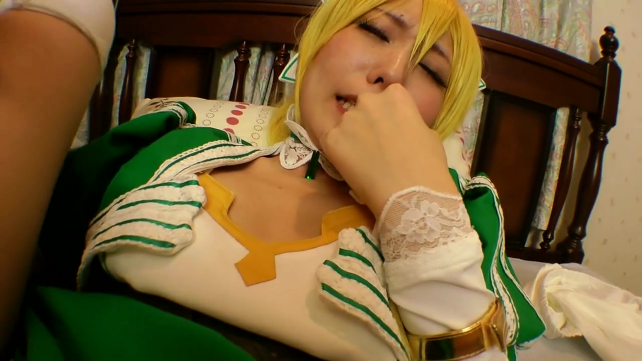 Sex Art Online: Leafa - CosplayInJapan