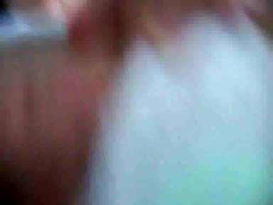 My boyfriend is away so i made him a video of me masturbating