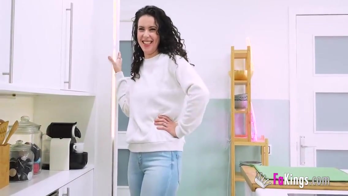 Don Jorge - Tall Sara Salamanca Is Not Afraid To Lick A Much Older Cock: Let Enter! 4 Min