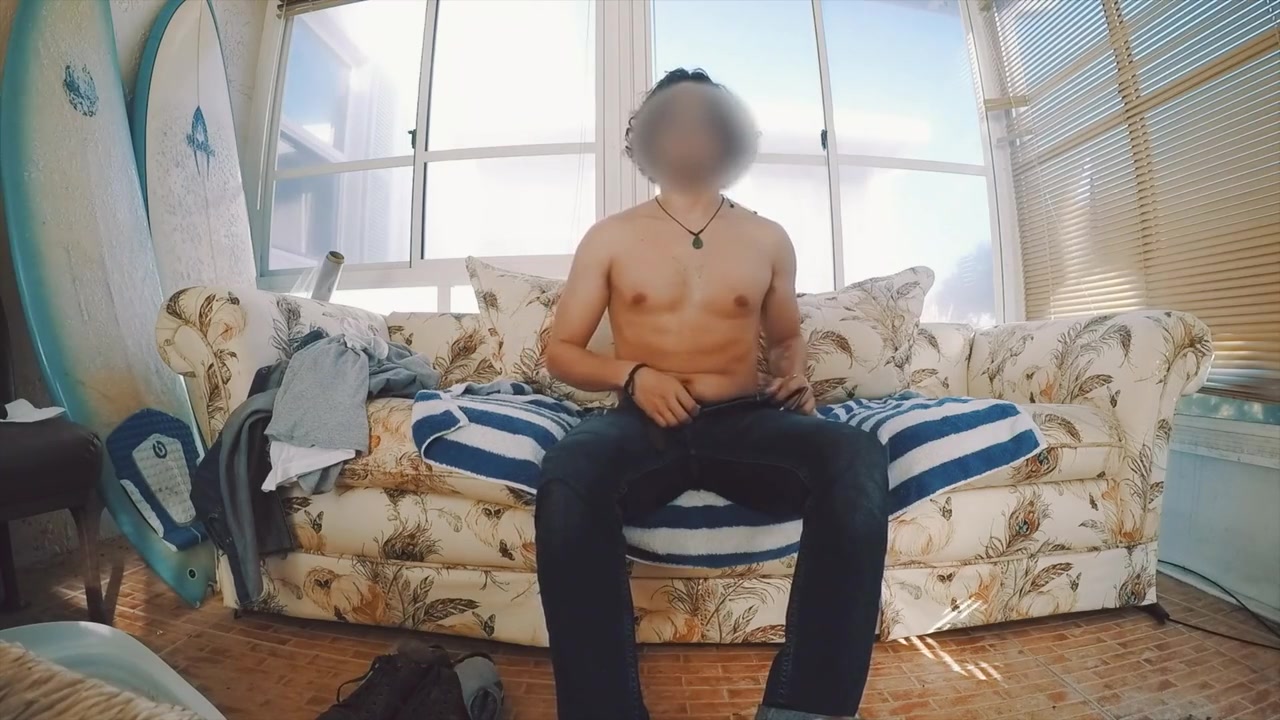 Risky Masturbation In Florida Room