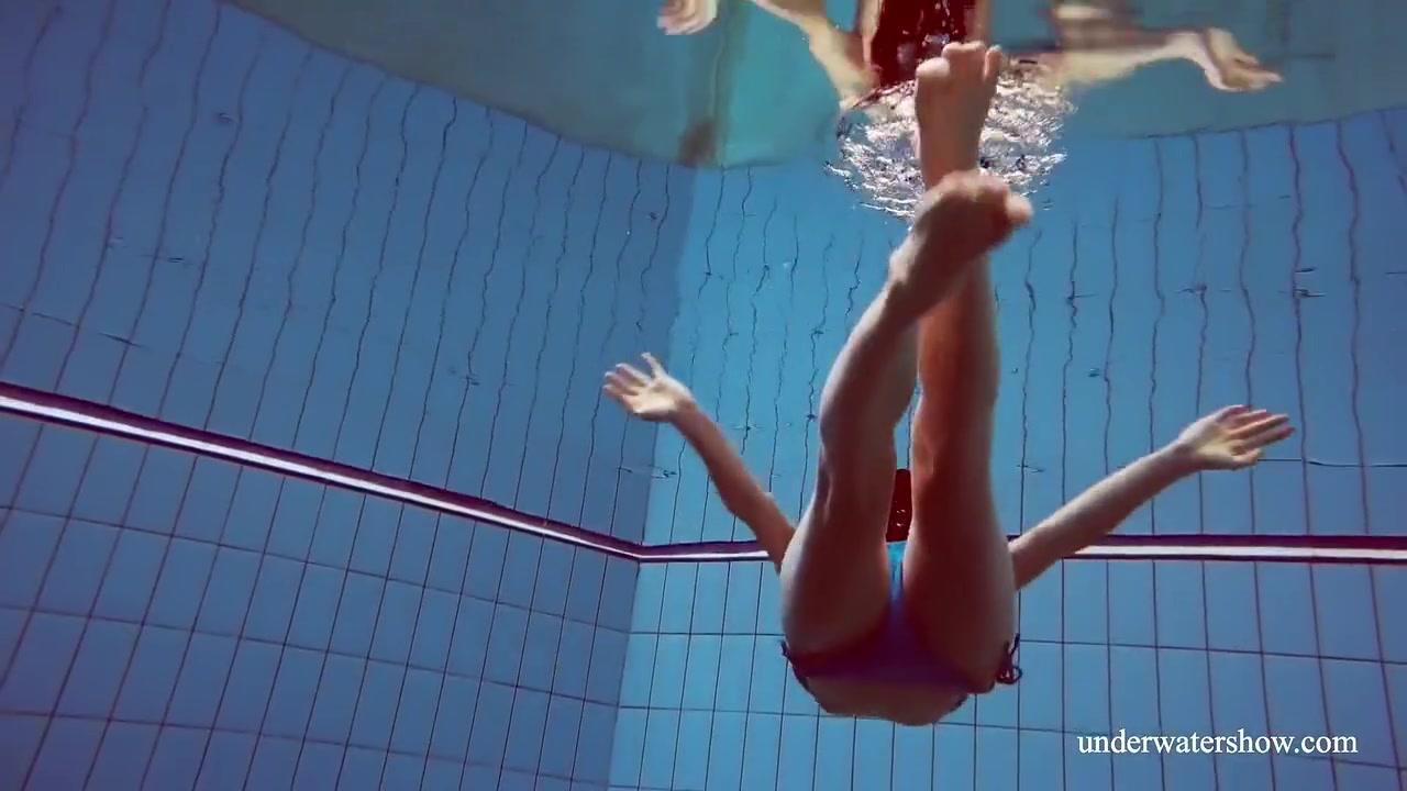 Tight Blue Swimsuit Babe Martina In The Pool