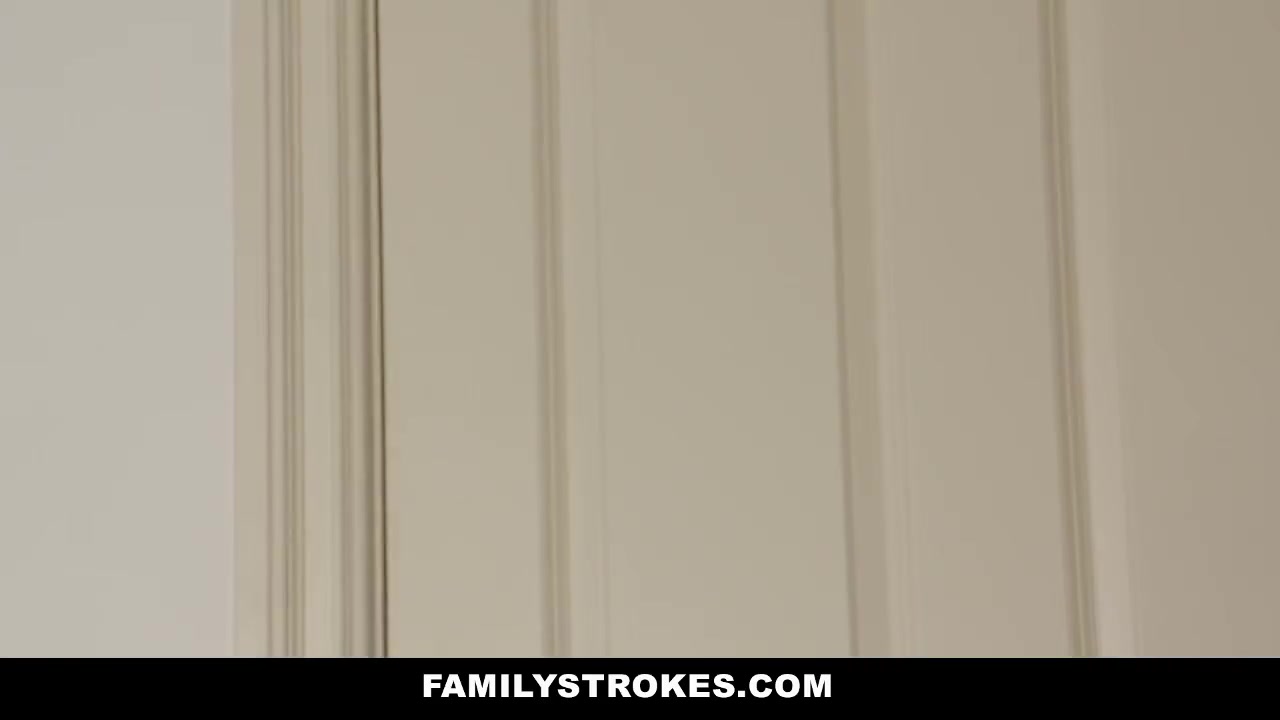 FamilyStrokes - Curvy Stepmom Gets Fat Ass Poked by Step son