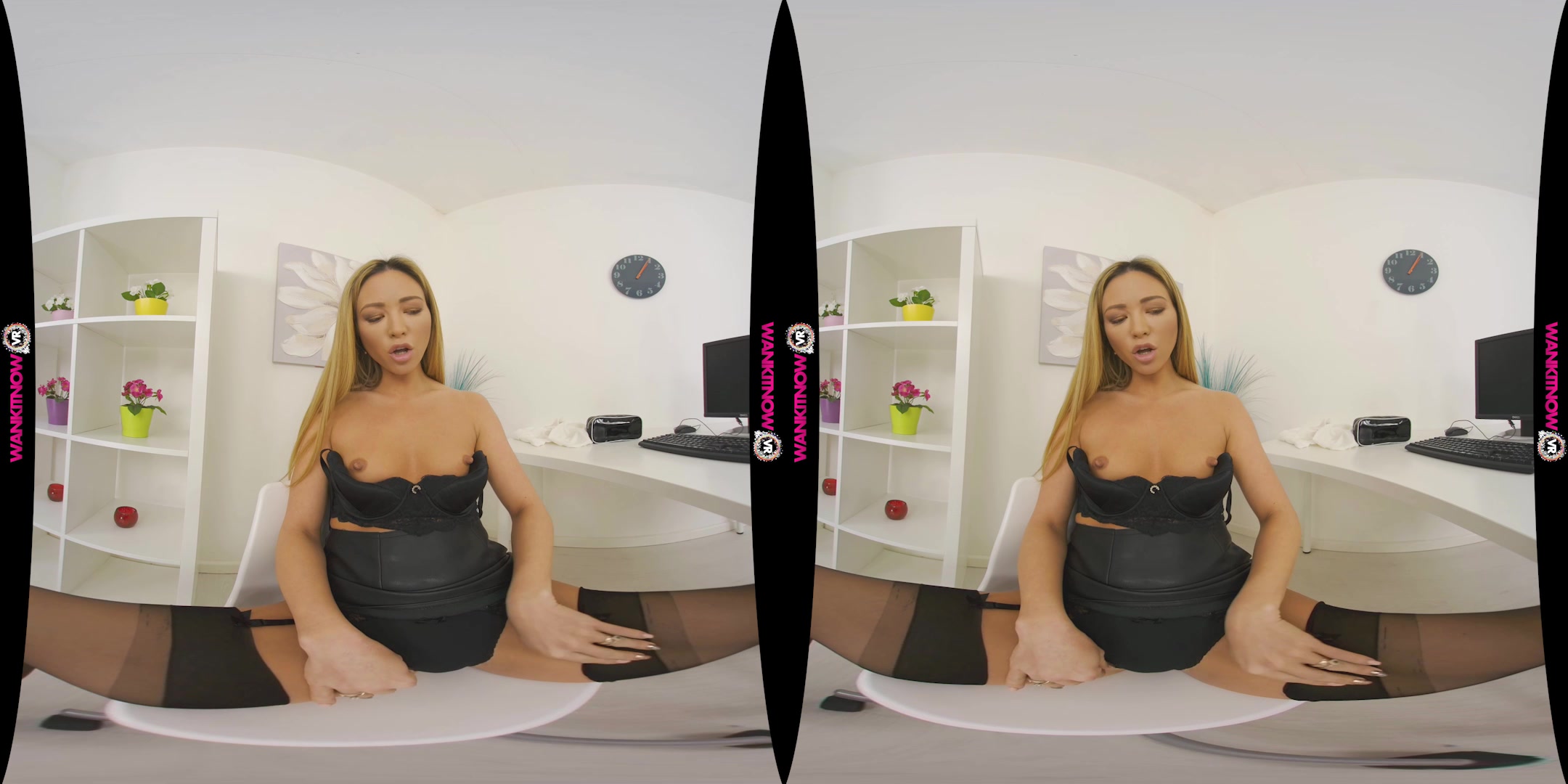 Focus On My Pussy featuring Natalia Forrest - WankitNowVR