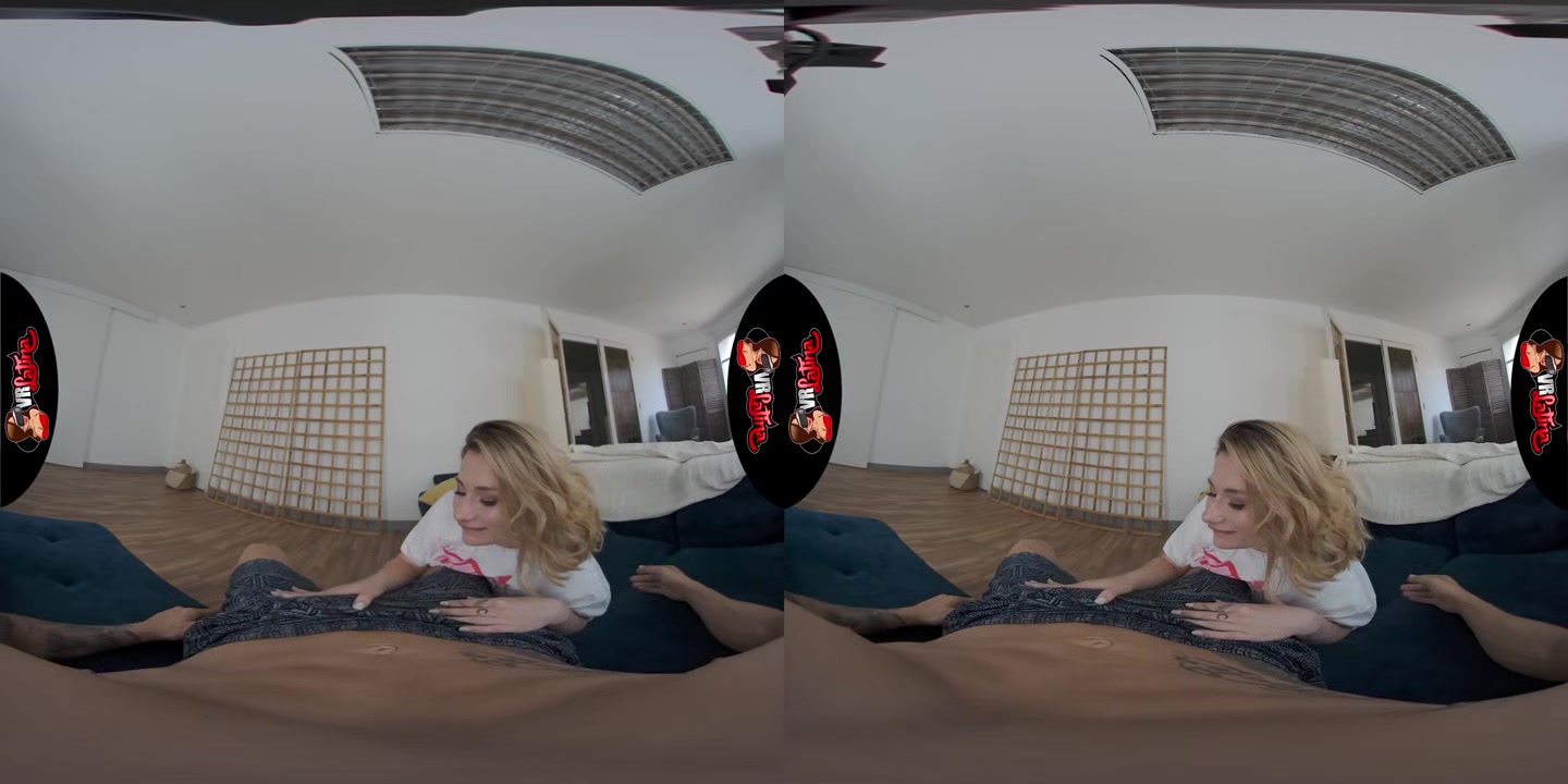 Dreaming Of Kenia Queen - VRLatina
