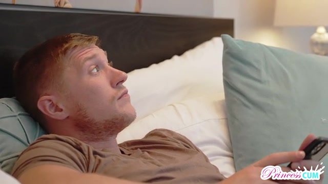 September 2022 Flavor Of The Month Molly Little - S3:E2 - Nubiles-Porn