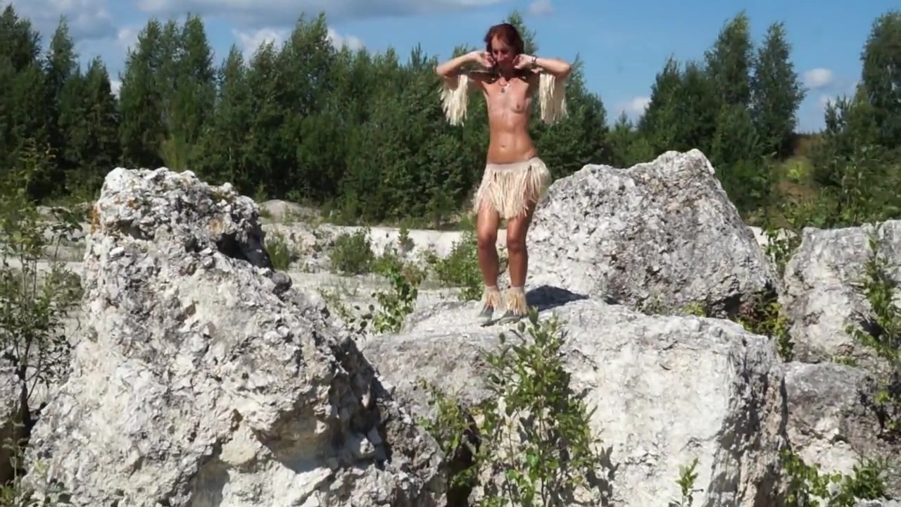 Topless Dance In White Stone Quarry