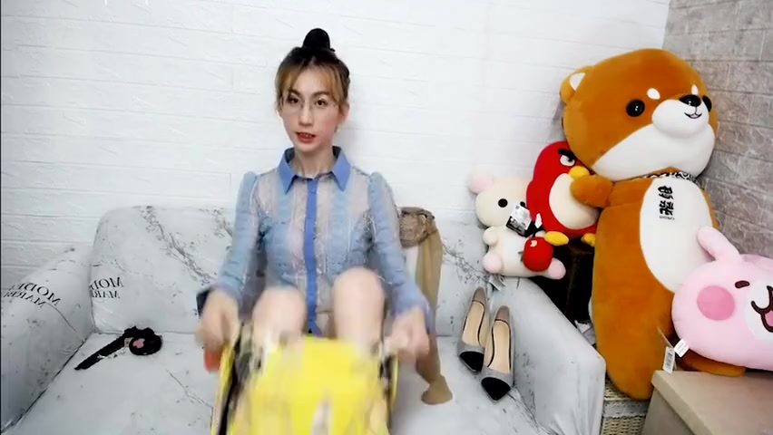 Abc029 Secretary ,stockings, High Heels ,masturbation ,cumshot 娇小色情秘书-艾爷性感,丝袜,,高跟,,自慰射精 - Abby Kitty