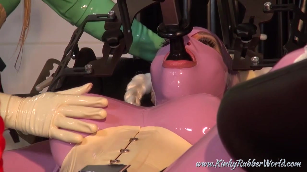 Kinkyrubberworld - Latex Lara Treated On The Boomer Stylefetish Chair