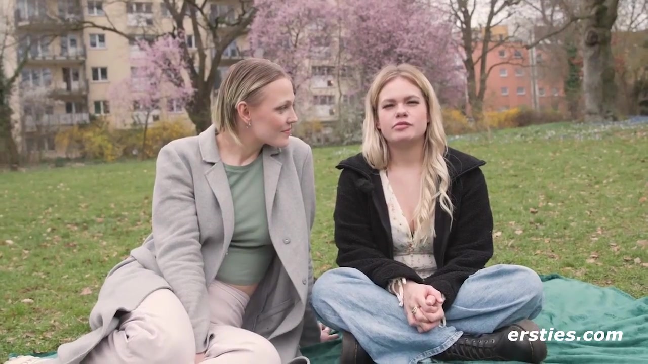 Und Haben Analsex Mit Einem Strapon