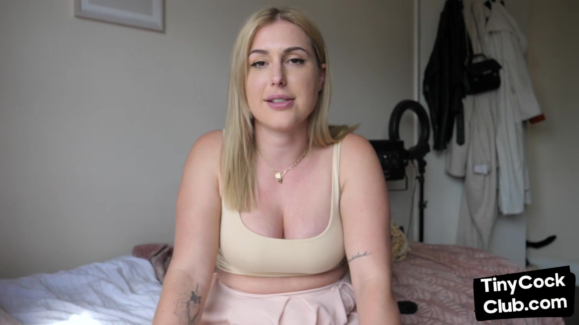 SPH solo busty babe talking dirty about small poor dickies