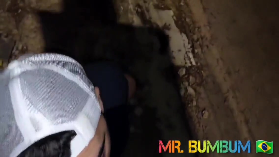 Encontrei Um Cara Fazendo Exibicionismo Na Rua Entao Resolvi Oferecer Minha Mao Amiga E Meu Rabo Para Ele Se Aliviar Completo No Red E Subscricao 6 Min