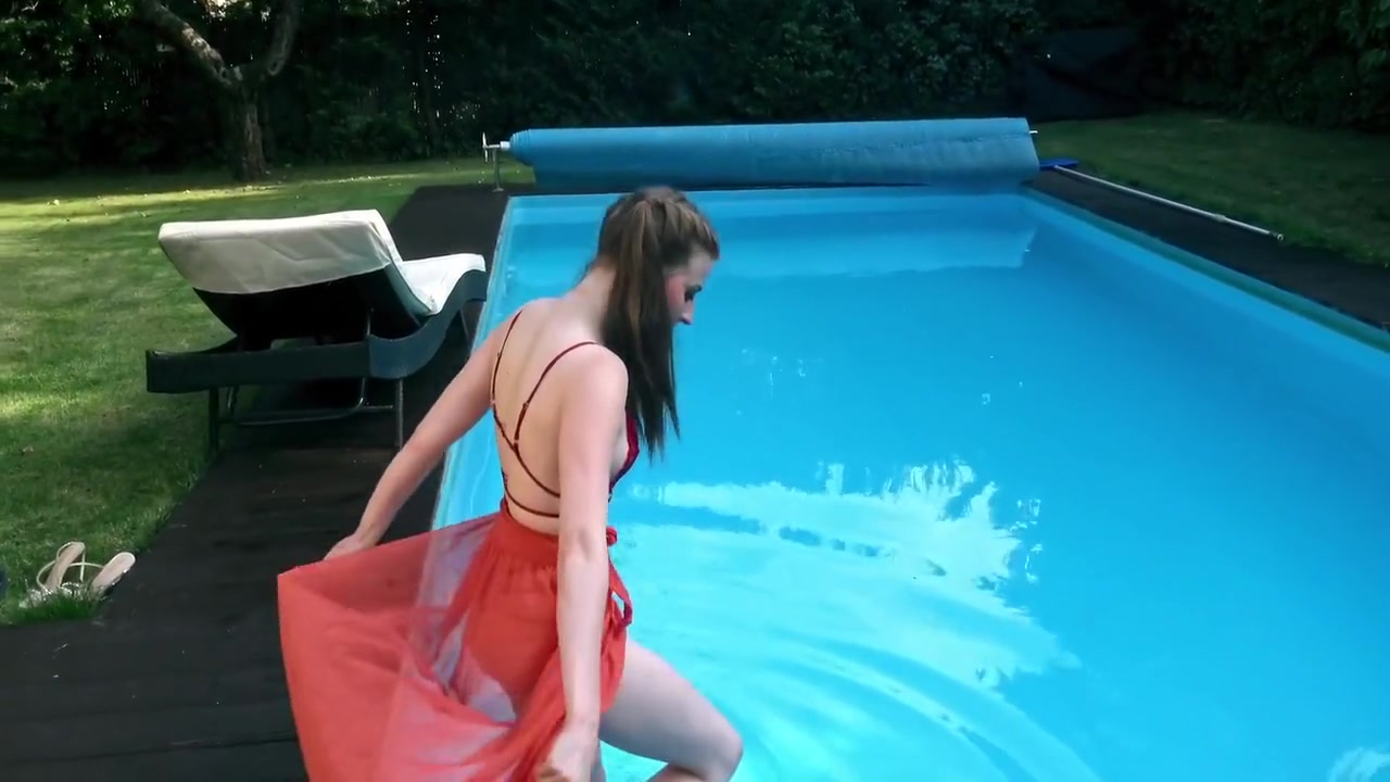 Perfect Titties And Ass Marfa Swimming