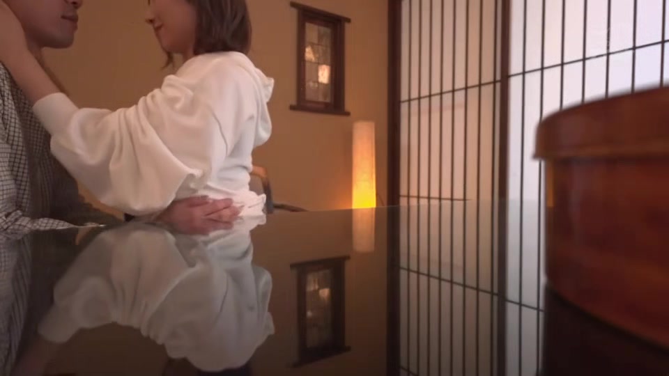 07463 Hot spring affair trip
