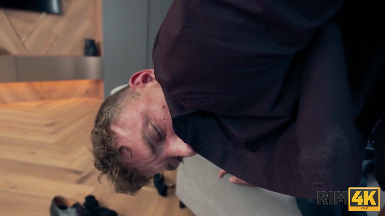 Tight Rider - Vip4k