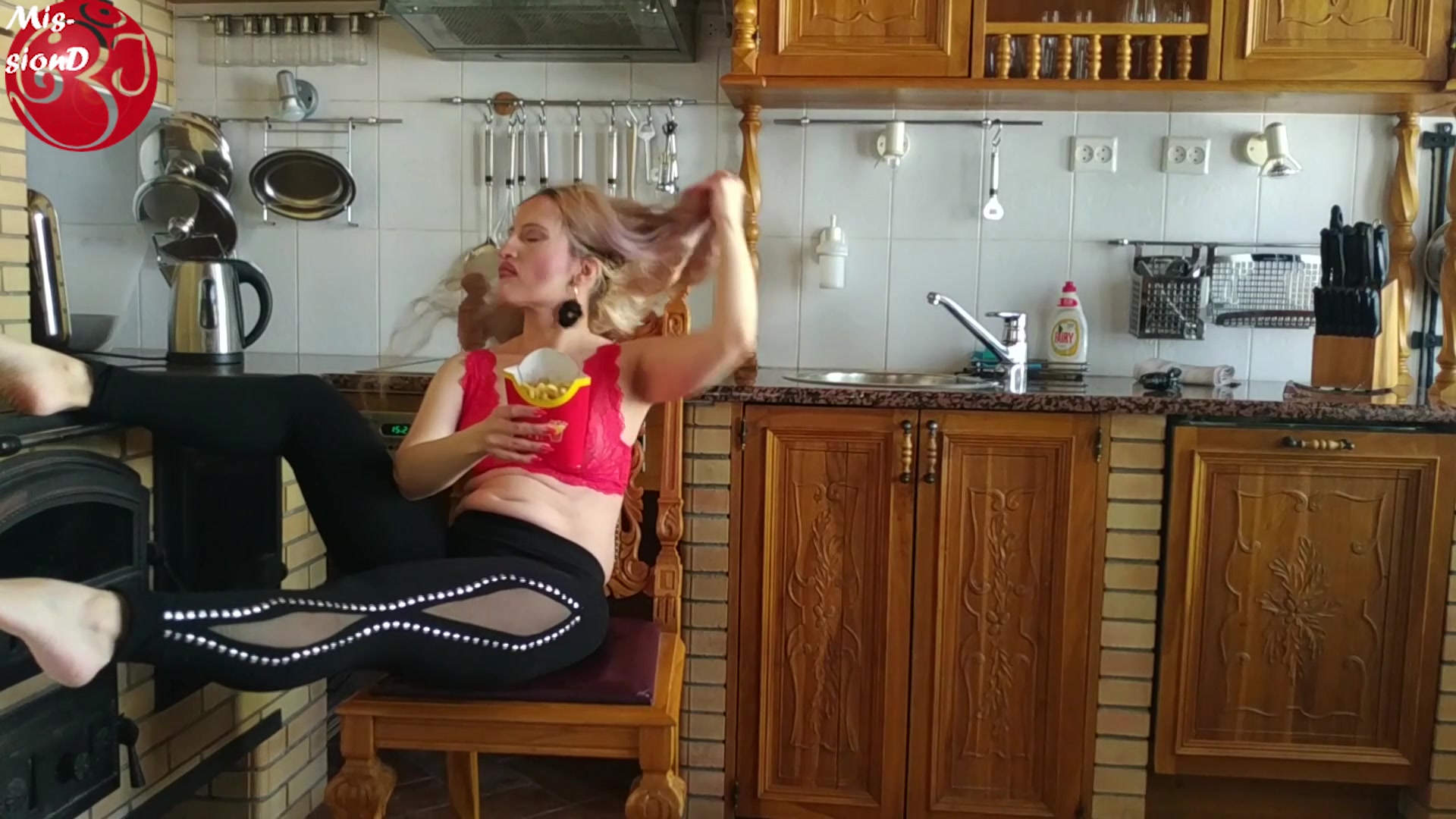 Barefoot Sexy Potatos - Sex Movies Featuring Findom Goaldigger