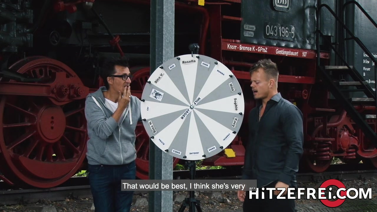 HITZEFREI German MILF has her pussy stuffed