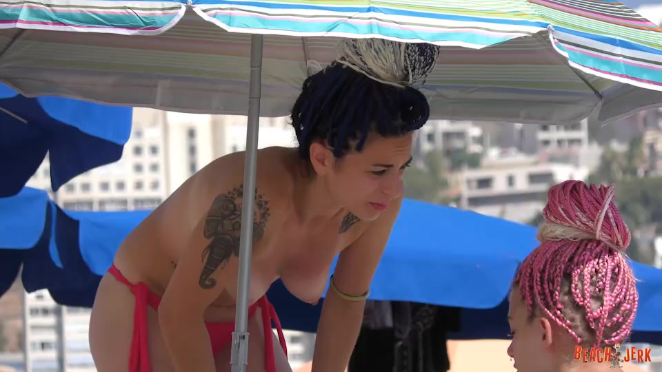 Nice hairdos - BeachJerk