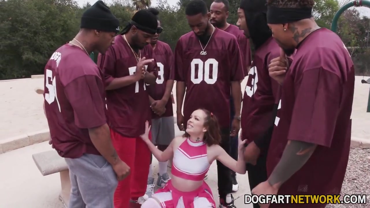 Interracial Gangbang And Aliya Brynn - In Seven Man