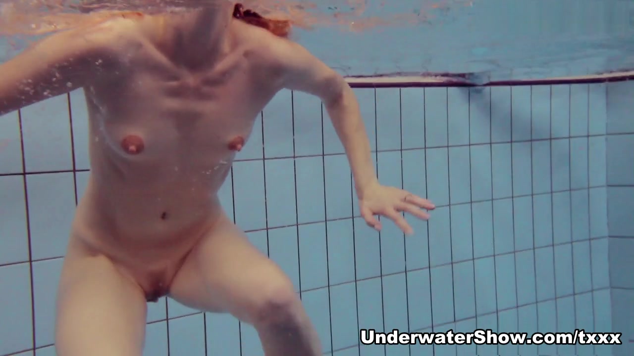 UnderwaterShow Video: Nastya