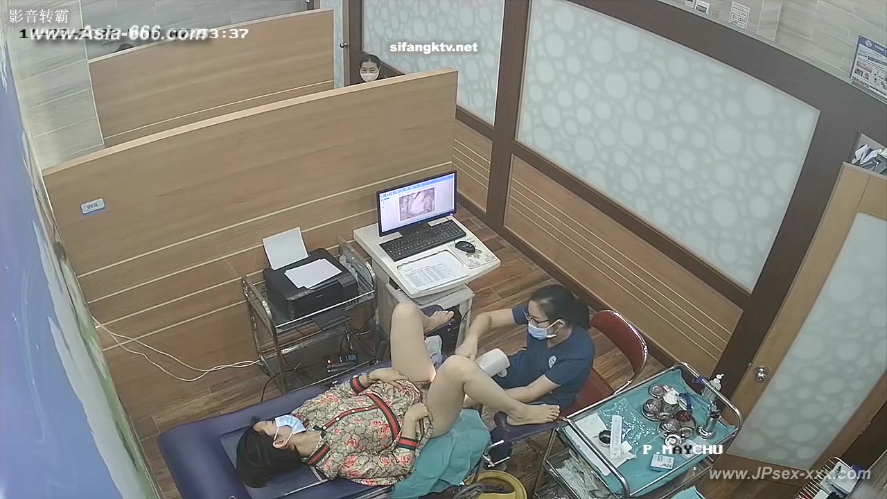 Peeping Hospital patient.20
