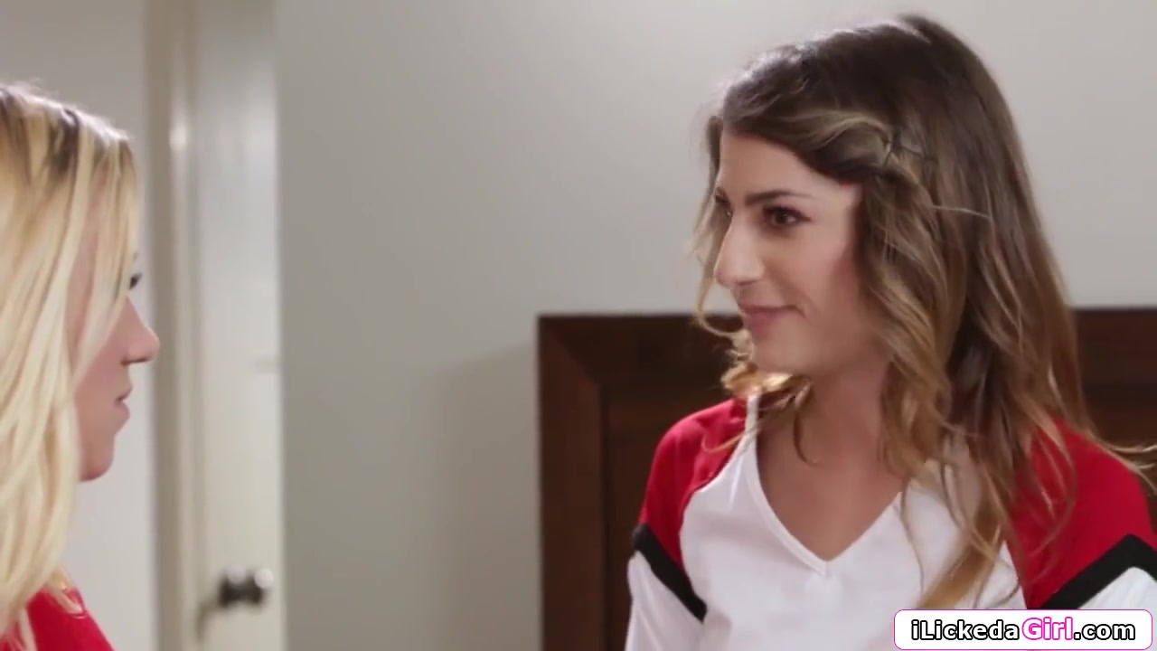 Lesbian teen 18+ Will Help Her Cheerleader Classmate Pass T - Big T