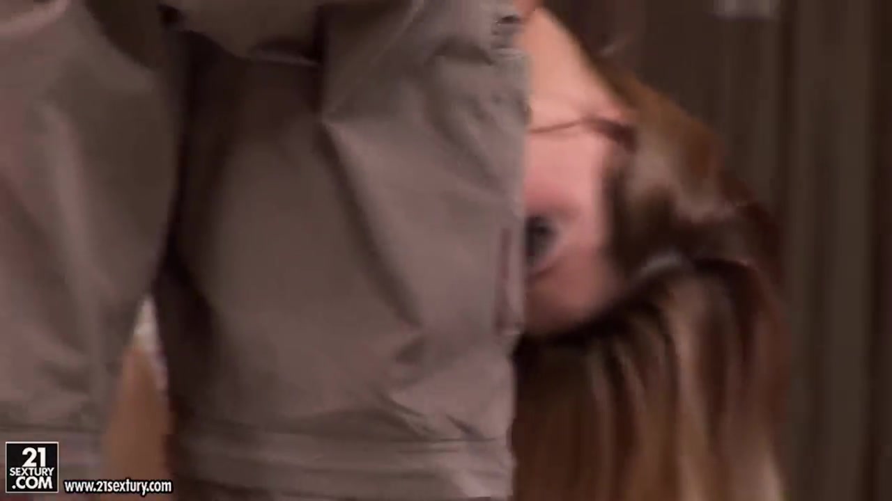 Aleska Diamond and Cindy Hope get nasty
