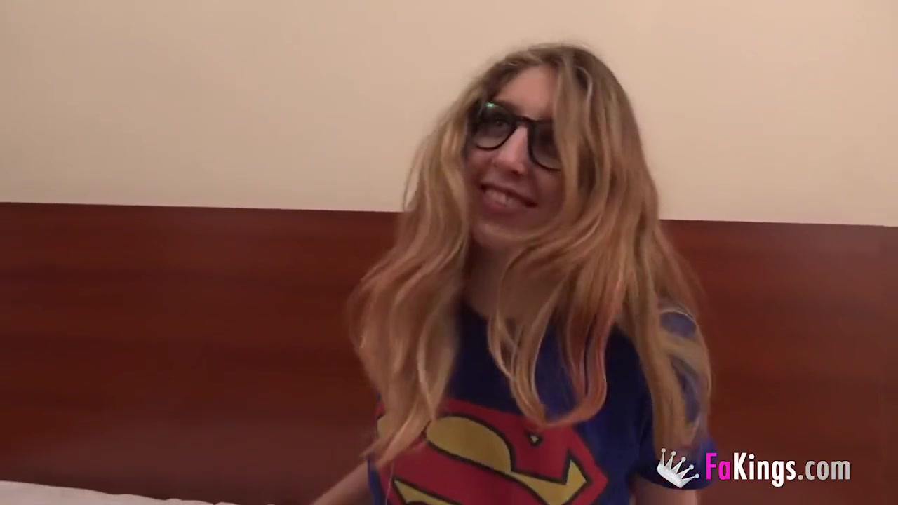 Tits To Die For! Inexperienced Babe Pandora Gets Shafted In Porn For The First Time