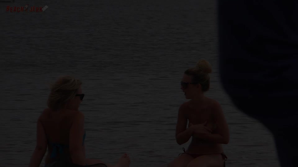 The Perfect Beach Body - BeachJerk