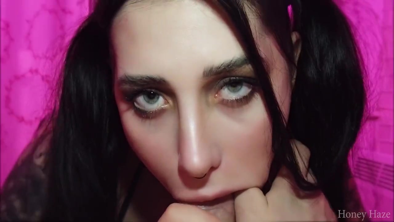 18yo teen 18+ Homemade Blowjob - Julie Kay