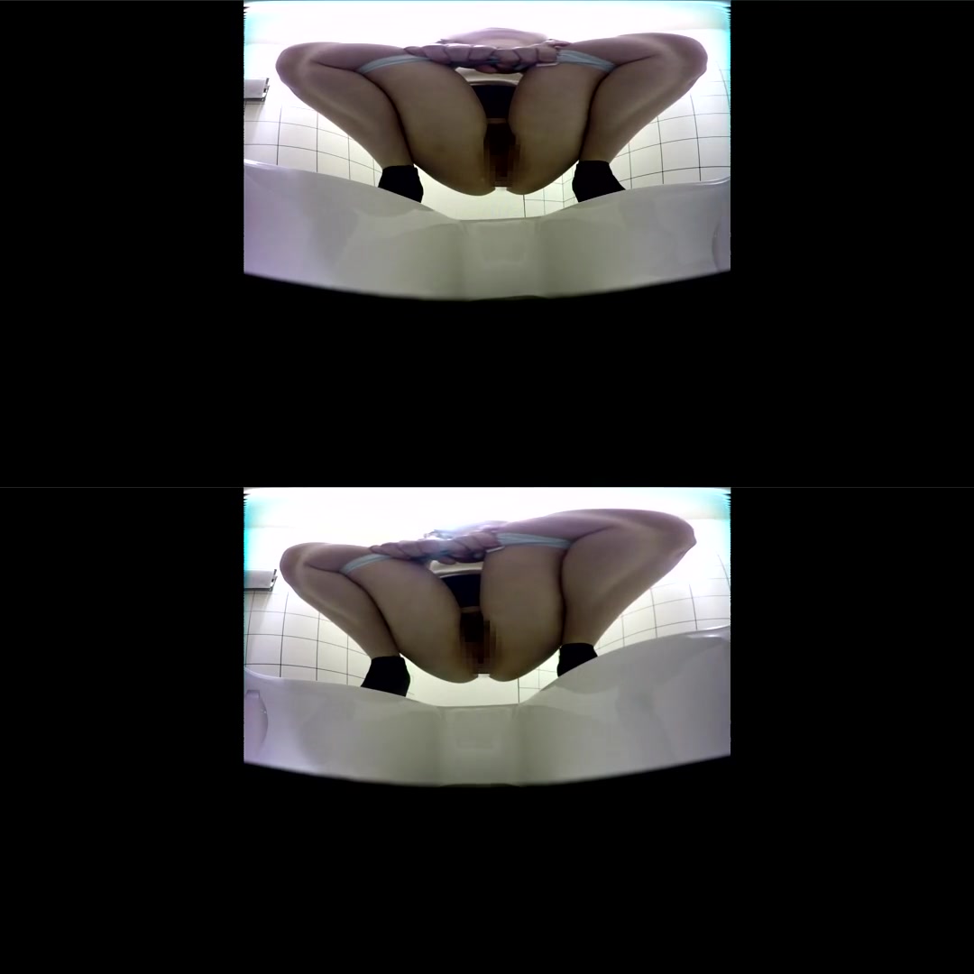 Public Toilet Urination - PetersPrimoVR
