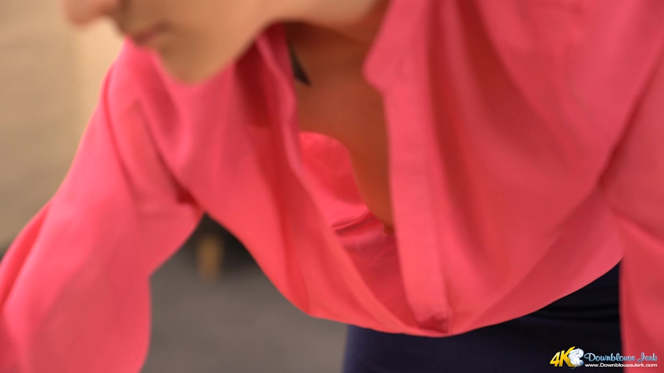 Gracie in Downblouse - DownblouseJerk