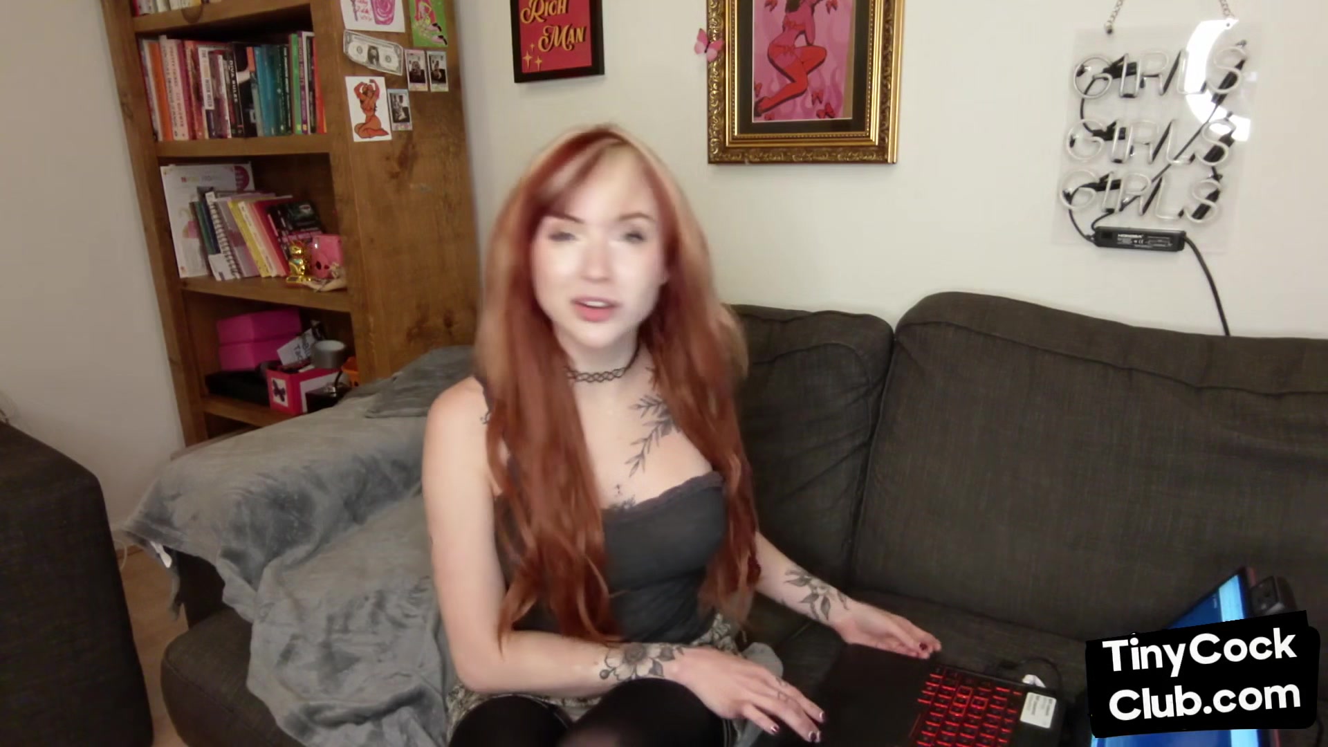 Solo SPH babe humiliating small cocks with her dirty talk