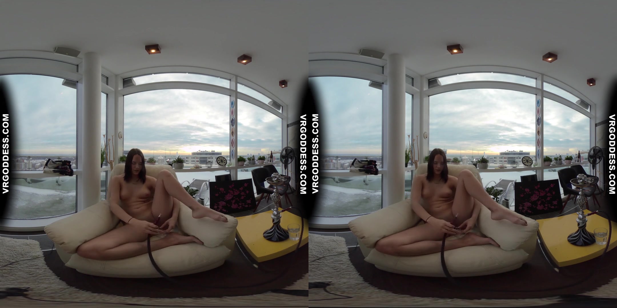 Teen Hookah Smoking Pussy Playing 18yo Rosalina Naked Snow Angel