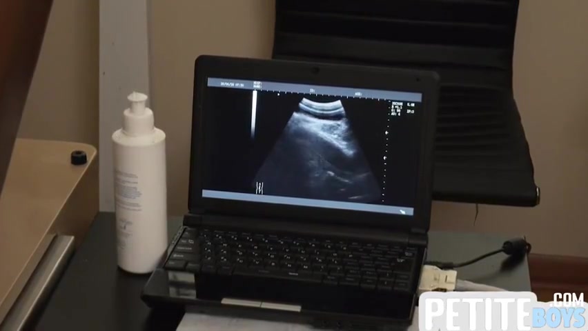 Petite Nympho Gay Drilled In Missionary In Anal Hole