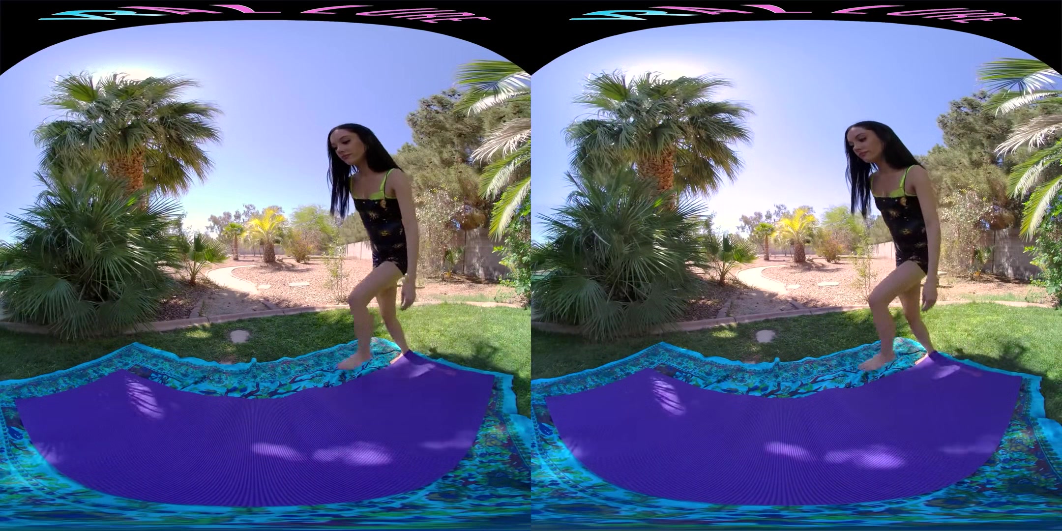 Jazmin Luv's The Park - Hot and Horny Teen Amateur Solo