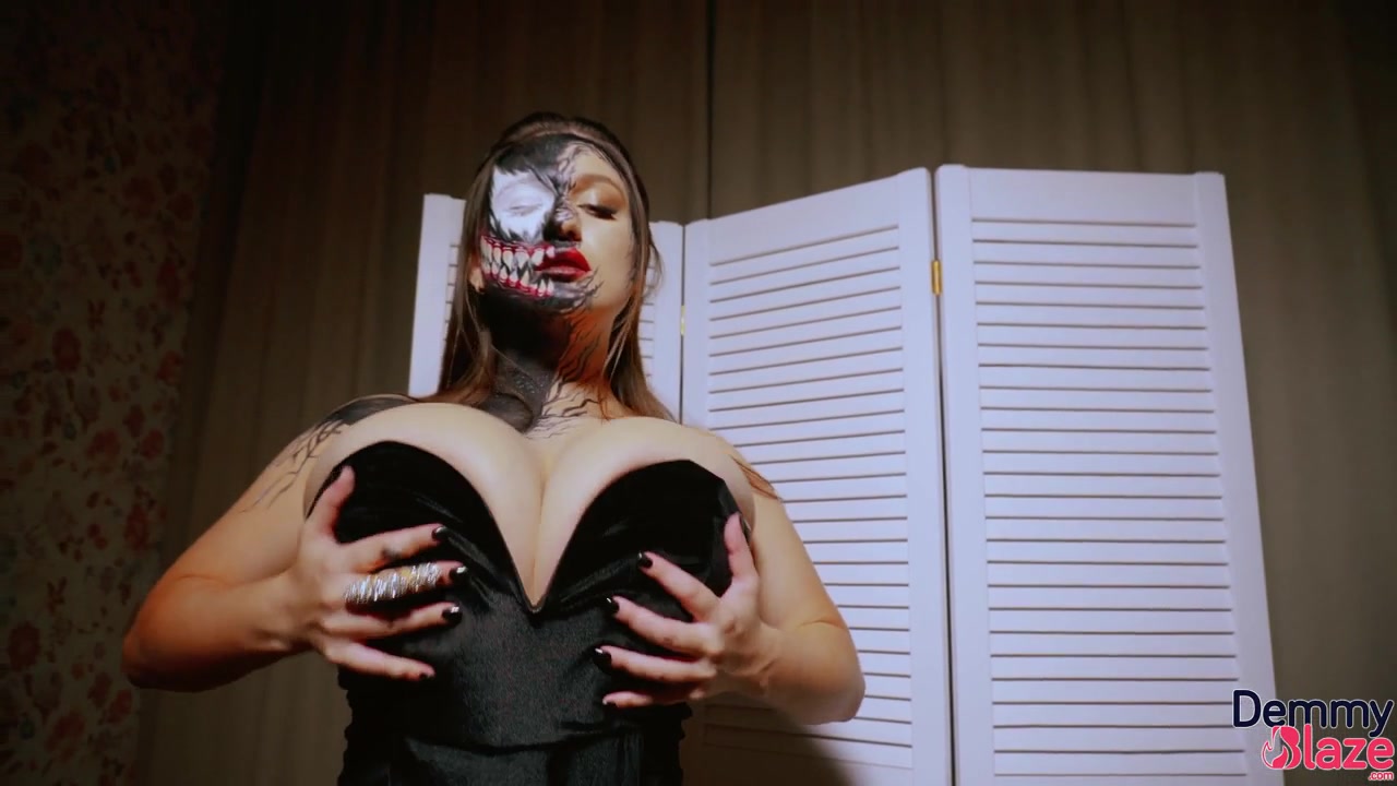 Demmy Blaze - Venom Cosplay 2