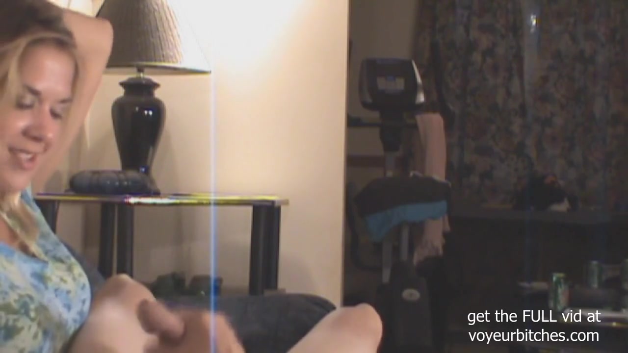 Cfnm Milf Wants To Entertained