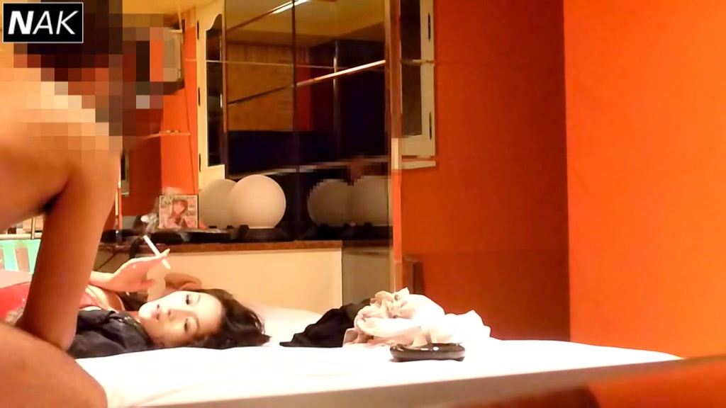 It seems that girls are easily seduced in this room