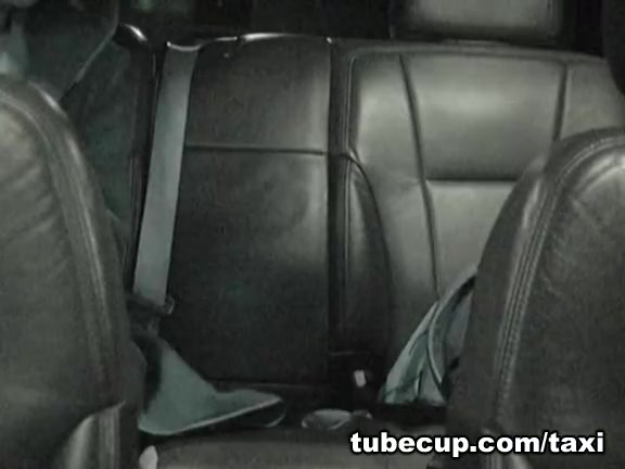 Hidden cam shoots girl dildo fucking in taxi